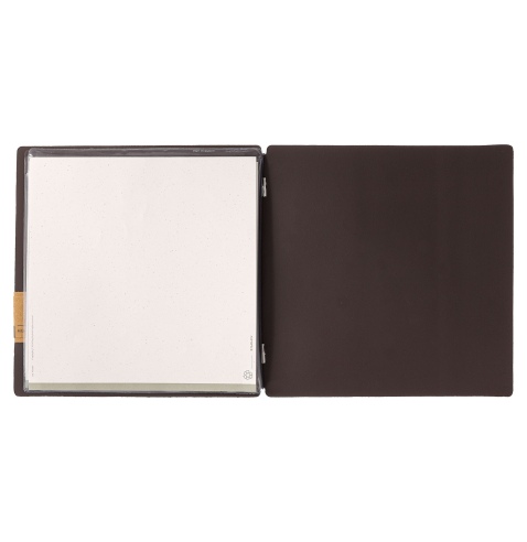 Porta Menu QUADRATO (23x23,1 cm) etichetta PATCH "menu" 2 buste (4 facciate) elastico nero SUGHERO MARRONE sp. 2.5