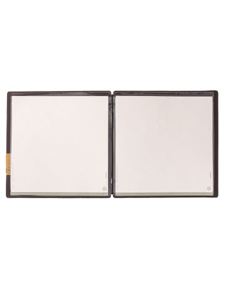 Porta Menu QUADRATO (23x23,1 cm) etichetta PATCH "personalizzata" (minimo 18 pezzi) 2 buste (4 facciate) elastico nero SUGHERO M