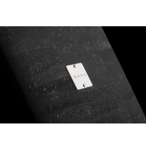 Porta Menu A4 (23,2x31,8 cm) etichetta METAL "personalizzata" (minimo 18 pezzi) 2 buste (4 facciate) elastico nero SUGHERO NERO 