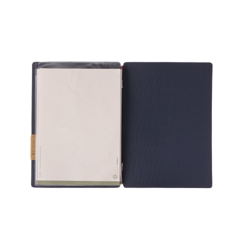 Porta Menu A5 (16,5x23,1 cm) etichetta PATCH "personalizzata" (minimo 18 pezzi) 2 buste (4 facciate) elastico rosso JUTA BLU