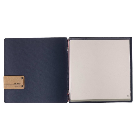 Porta Menu QUADRATO (23x23,1 cm) etichetta PATCH "personalizzata" (minimo 18 pezzi) 2 buste (4 facciate) elastico rosso JUTA BLU