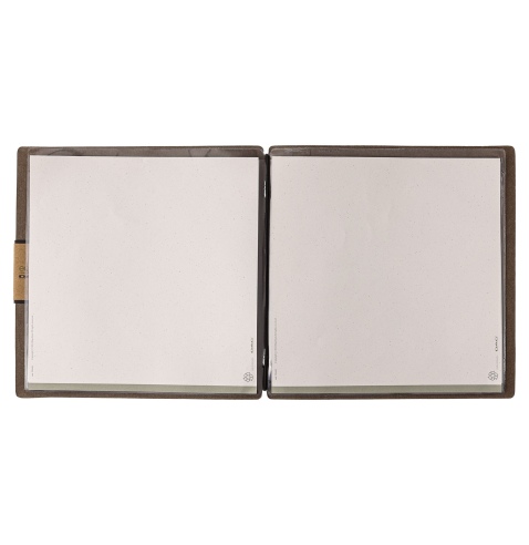 Porta Menu QUADRATO (23x23,1 cm) etichetta PATCH "menu" 2 buste (4 facciate) elastico nero ECOMENU MARRONE sp. 0.6