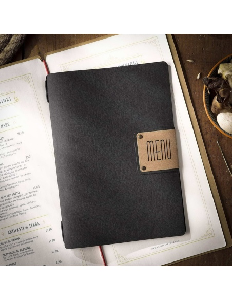 Porta Menu A5 (16,5x23,1 cm) etichetta PATCH "personalizzata" (minimo 18 pezzi) 2 buste (4 facciate) elastico nero ECOMENU NERO 