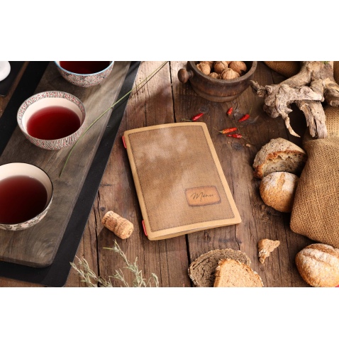 Porta Menu CUSTOM A5 (16,5x23,1 cm) "COUNTRY menu" 2 buste (4 facciate) elastico rosso ECO NATURALE sp. 0.6