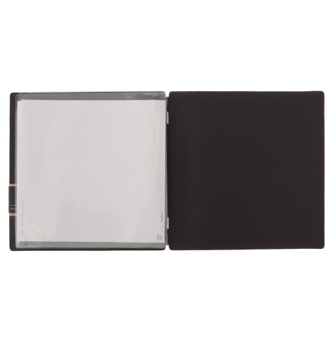 Porta Menu QUADRATO (23x23,1 cm) etichetta PATCH "personalizzata" (minimo 18 pezzi) 2 buste (4 facciate) elastico nero CHEF MARR