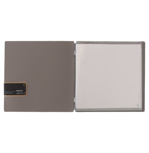 Porta Menu QUADRATO (23x23,1 cm) etichetta PATCH "personalizzata" (minimo 18 pezzi) 2 buste (4 facciate) elastico nero CHEF TORT