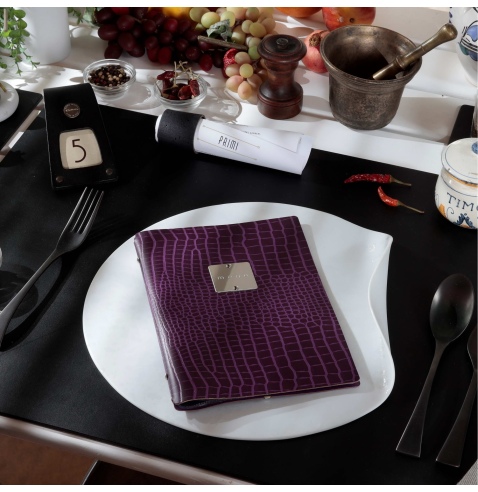 OUTLET - Porta menu in vera pelle rigenerata - formato 16,5x23,1 cm (GOLFO) - colore viola - 2 buste