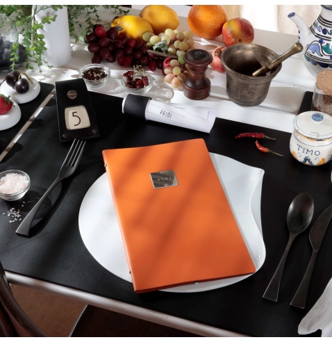 OUTLET - Porta menu in vera pelle rigenerata - formato 17,4x31,8 cm (4RE) - colore arancio - 2 buste - etichetta vini