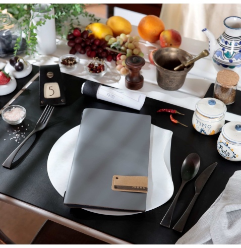 OUTLET - Porta menu in vera pelle rigenerata - formato 17,4x31,8 cm (4RE) - colore grigio - 2 buste