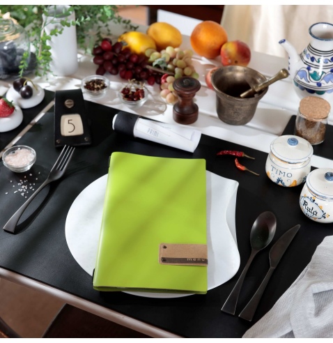 OUTLET - Porta menu in vera pelle rigenerata - formato 17,4x31,8 cm (4RE) - colore verde - 2 buste