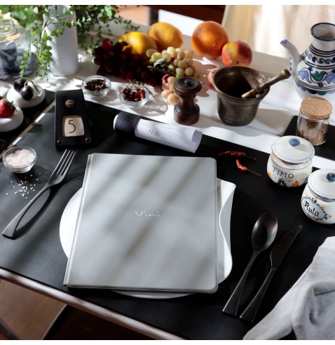 OUTLET - Porta menu in PVC termosaldato - formato A4 - colore grigio - scritta vini