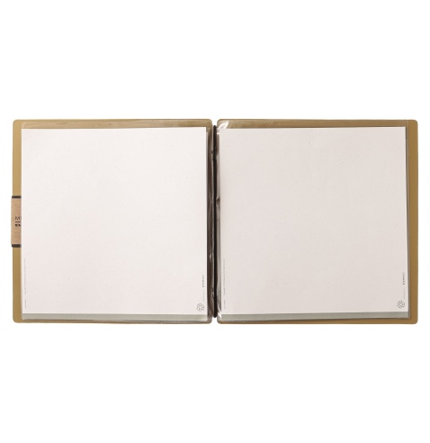 Porta Menu QUADRATO (23x23,1 cm) etichetta PATCH "menu" 2 buste (4 facciate) elastico nero PORTOFINO OCRA