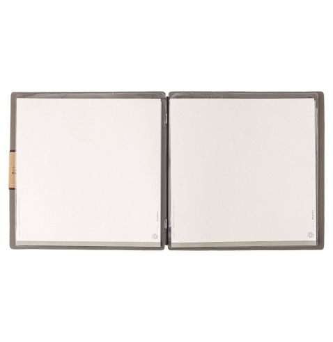 Porta Menu QUADRATO (23x23,1 cm) etichetta PATCH "personalizzata" (minimo 18 pezzi) 2 buste (4 facciate) elastico nero BICOLOR C