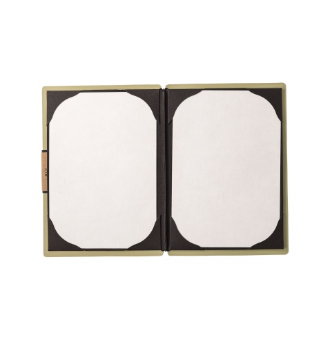Porta Menu A5 (16,5x23,1 cm) etichetta PATCH "menu" cornicetta (4 facciate) elastico nero PORTOFINO SALVIA