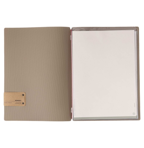 Porta Menu A4 (23,2x31,8 cm) etichetta PATCH "personalizzata" (minimo 18 pezzi) 2 buste (4 facciate) elastico rosso JUTA CAMMELL