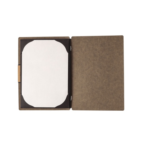 Porta Menu A5 (16,5x23,1 cm) etichetta PATCH "menu" cornicetta (4 facciate) elastico nero ECOMENU MARRONE sp. 0.6