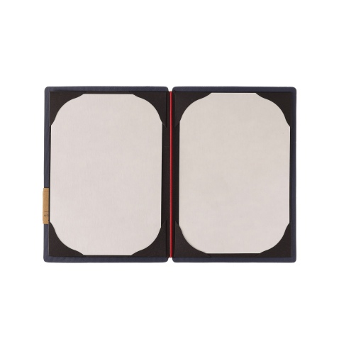 Porta Menu A5 (16,5x23,1 cm) etichetta PATCH "personalizzata" (minimo 18 pezzi) cornicetta (4 facciate) elastico rosso JUTA BLU