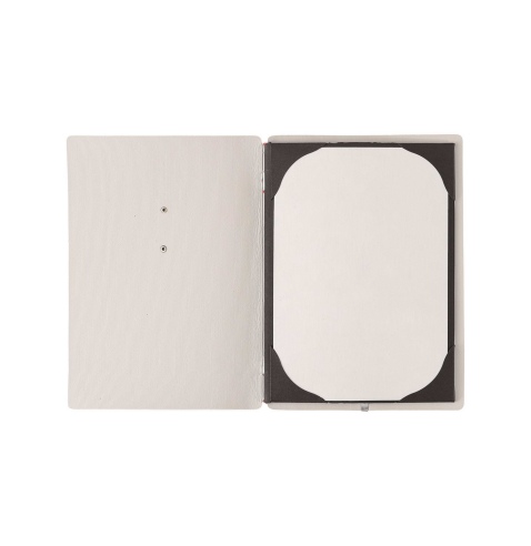 Porta Menu A5 (16,5x23,1 cm) etichetta METAL "personalizzata" (minimo 18 pezzi) cornicetta (4 facciate) elastico rosso JUTA AVOR