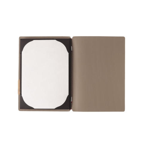 Porta Menu A5 (16,5x23,1 cm) etichetta PATCH "personalizzata" (minimo 18 pezzi) cornicetta (4 facciate) elastico rosso JUTA CAMM