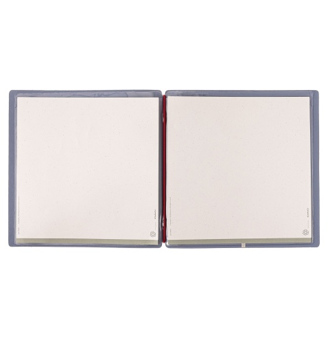 Porta Menu QUADRATO (23x23,1 cm) etichetta METAL "menu" 2 buste (4 facciate) elastico rosso JUTA AVIO