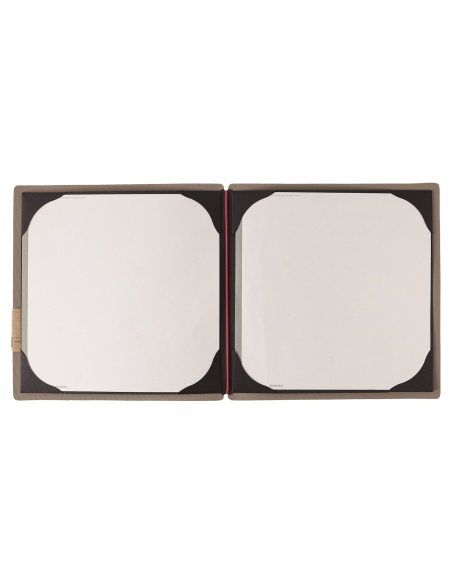 Porta Menu QUADRATO (23x23,1 cm) etichetta PATCH "personalizzata" (minimo 18 pezzi) cornicetta (4 facciate) elastico rosso JUTA 