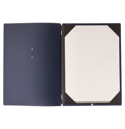 Porta Menu A4 (23,2x31,8 cm) etichetta METAL "menu" cornicetta (4 facciate) elastico rosso JUTA BLU