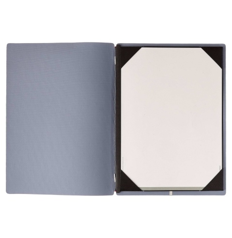 Porta Menu A4 (23,2x31,8 cm) stampa bassorilievo cornicetta (4 facciate) elastico rosso JUTA AVIO