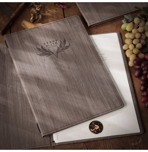 Porta Menu WOOD A4 (23,2x32 cm) | solo elastico | stampa a caldo | col
